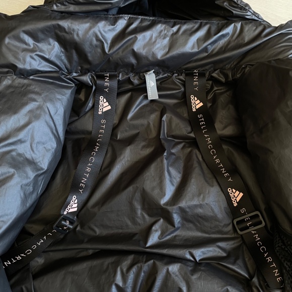 ADIDAS BY STELLA MCCARTNEY Black Short Puffer Jacket - Picture 5 of 6